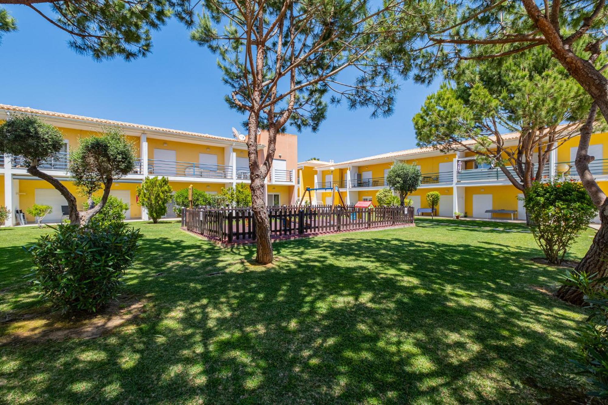 Pool&beach In Encosta De Sao Jose Albufeira